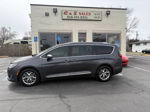 2017 Chrysler Pacifica for sale at C & S SALES in Belton MO