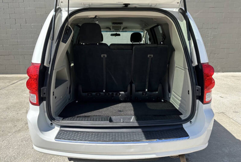 2015 Dodge Grand Caravan SXT Plus