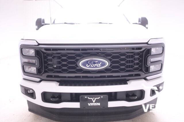 2026 Ford F-350 Super Duty XL