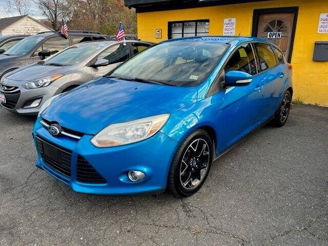 2012 Ford Focus for sale at Unique Auto Sales in Marshall VA