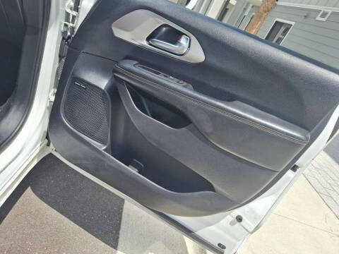 2020 Chrysler Pacifica Limited