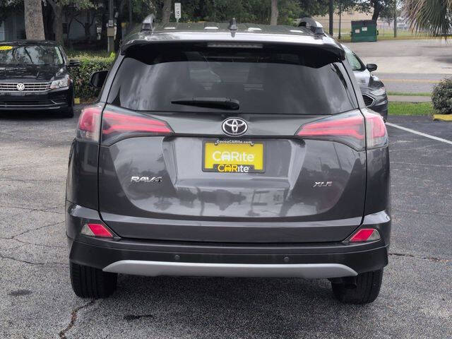 2018 Toyota RAV4 XLE