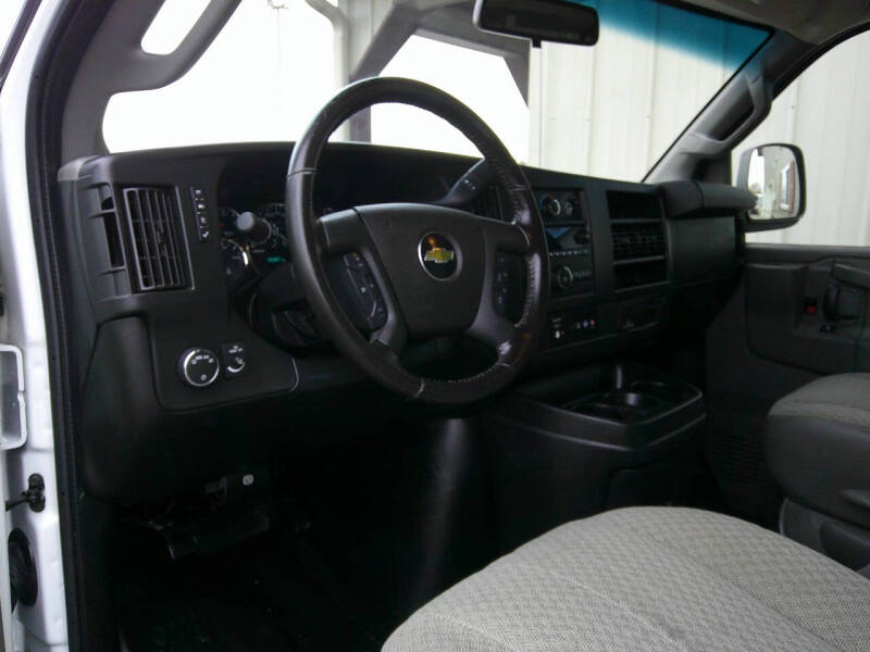 2020 Chevrolet Express 2500