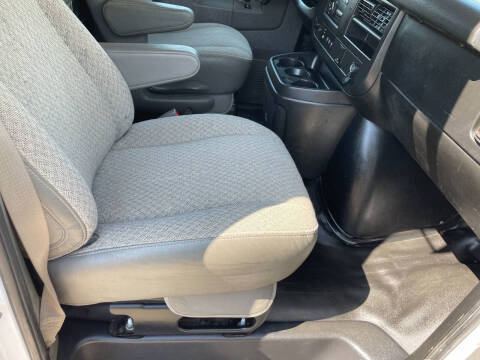 2019 GMC Savana 2500