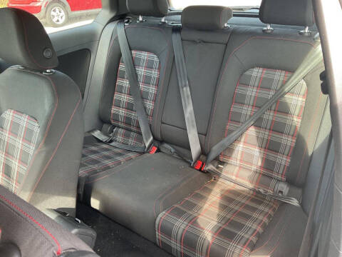 2016 Volkswagen Golf GTI S