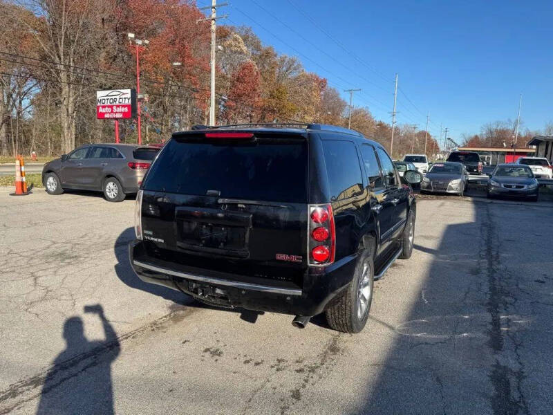 2012 GMC Yukon Denali