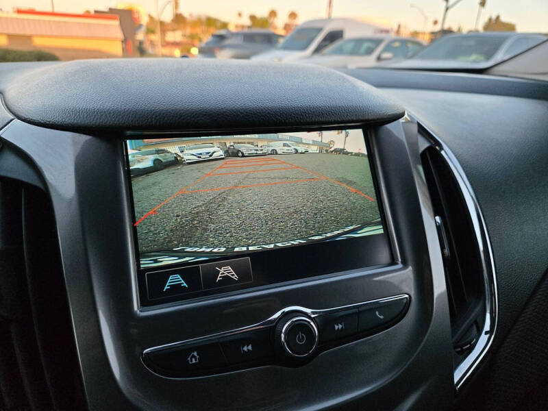 2017 Chevrolet Cruze LT Auto