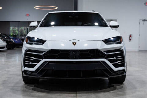 2022 Lamborghini Urus