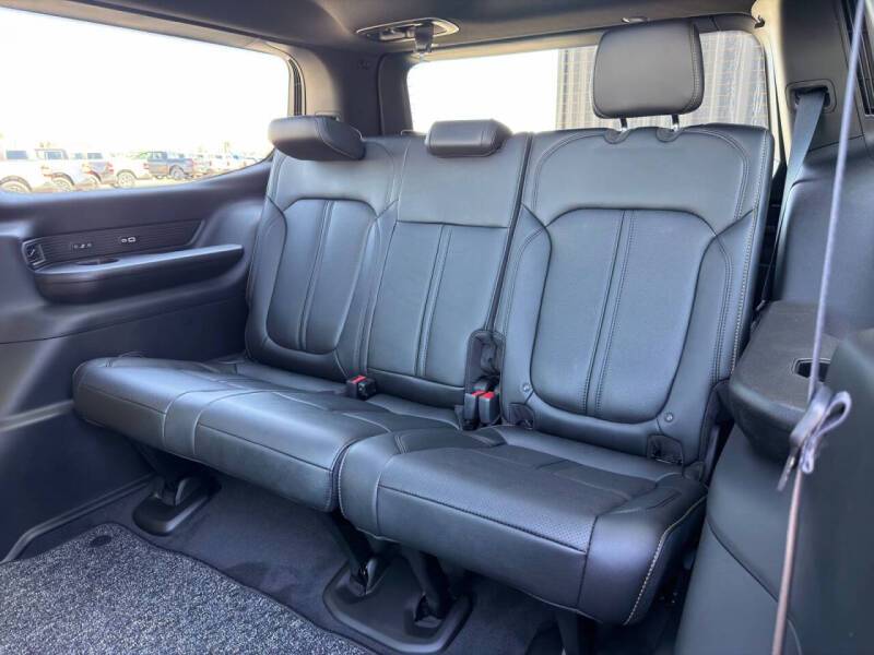 2026 Jeep Grand Wagoneer