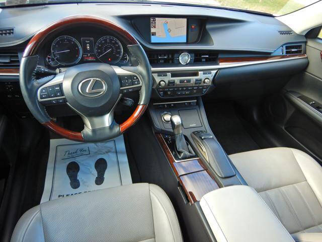 2017 Lexus ES 350