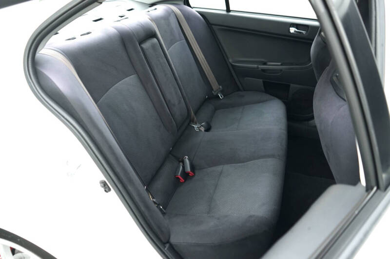 2013 Mitsubishi Lancer Evolution GSR