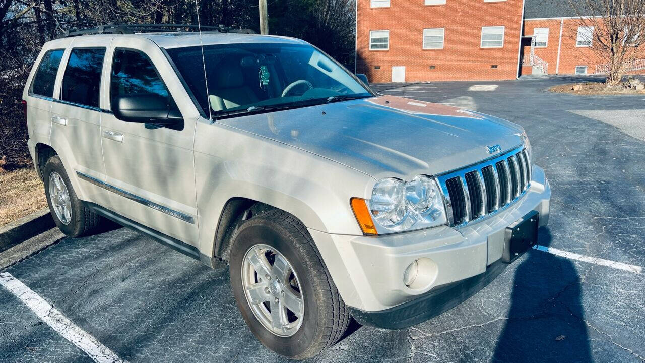 2007 Jeep Grand Cherokee for sale at International Car Service, Inc in DULUTH, GA