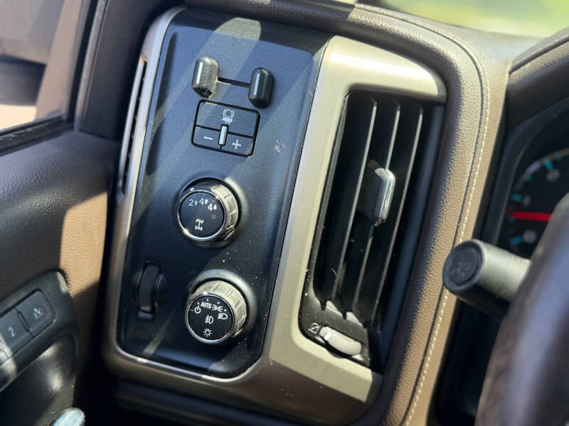 2017 GMC Sierra 2500HD Denali
