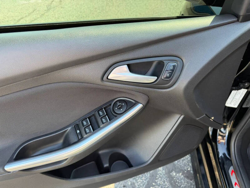 2018 Ford Focus ST