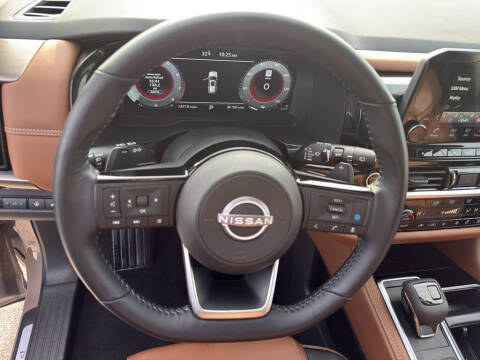 2024 Nissan Pathfinder Platinum