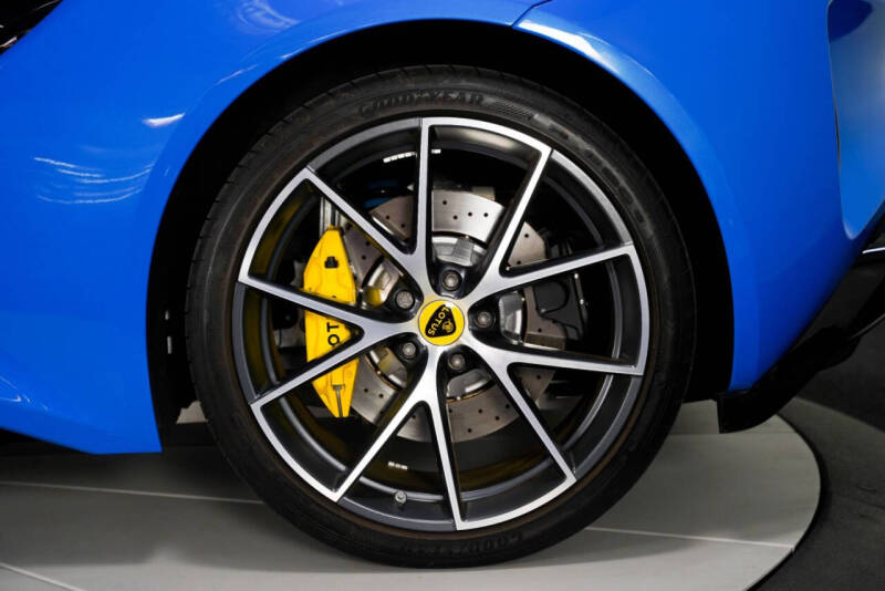 2024 Lotus Emira V6 First Edition