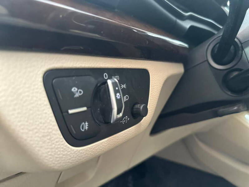 2019 Audi Q5 quattro Premium 45 TFSI