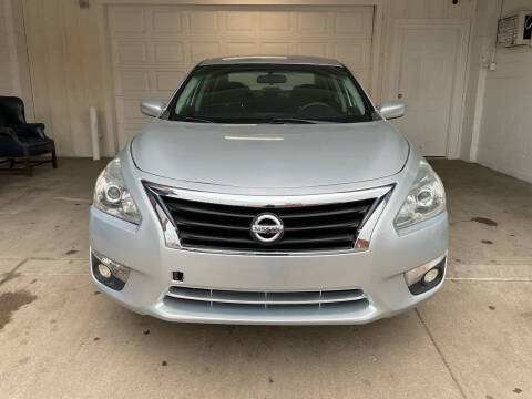 2015 Nissan Altima for sale at ICT AUTO in Wichita KS