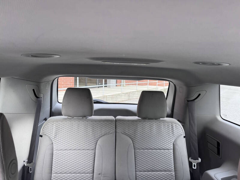 2017 GMC Acadia SLE-1