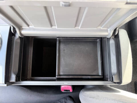 2012 Toyota Prius v Five