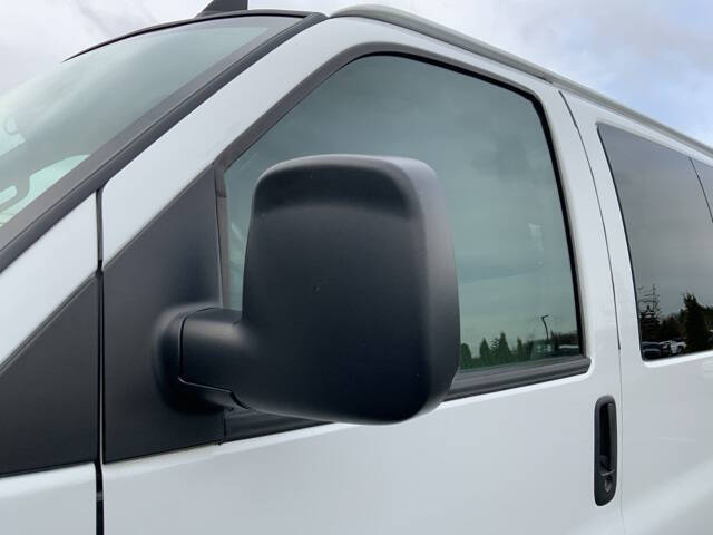 2020 GMC Savana LS 2500