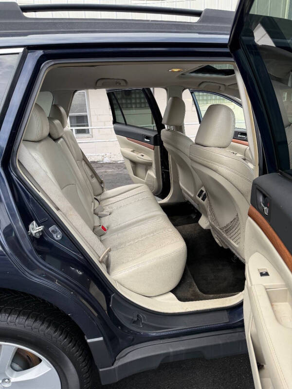 2013 Subaru Outback 2.5i Limited