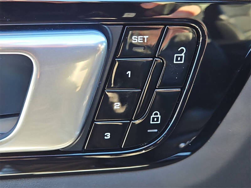 2020 Porsche Cayenne Turbo