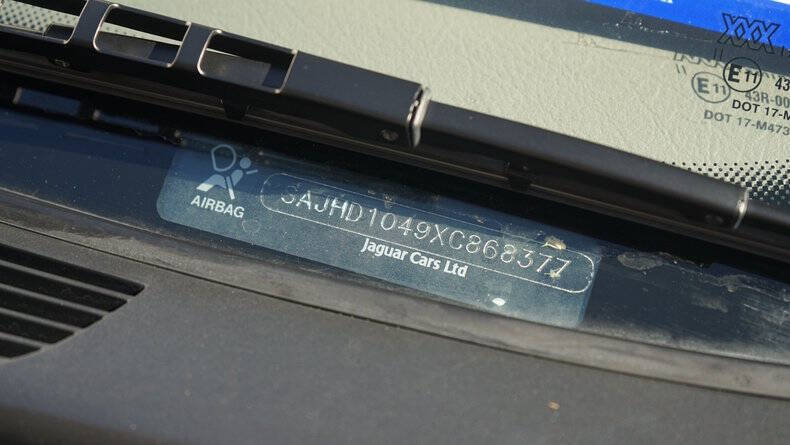 1999 Jaguar XJ-Series XJ8