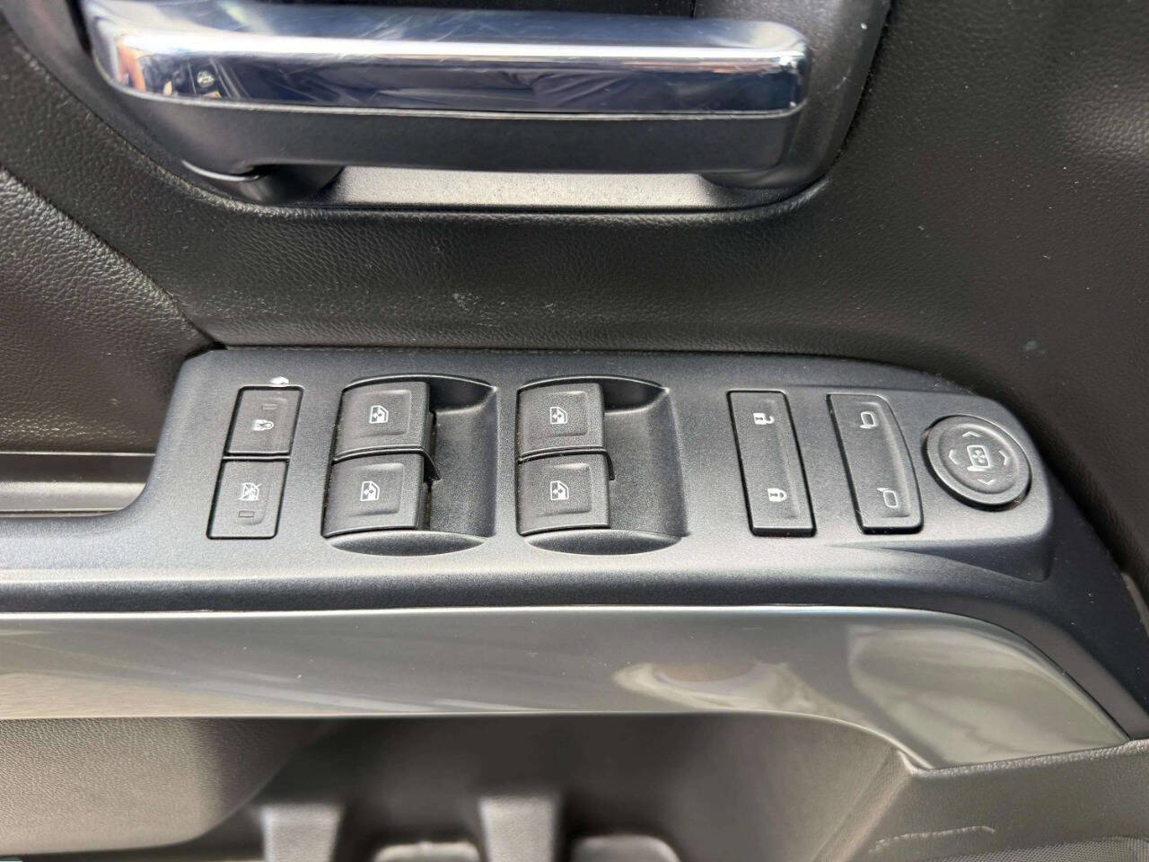 ChevroletSilverado 150025