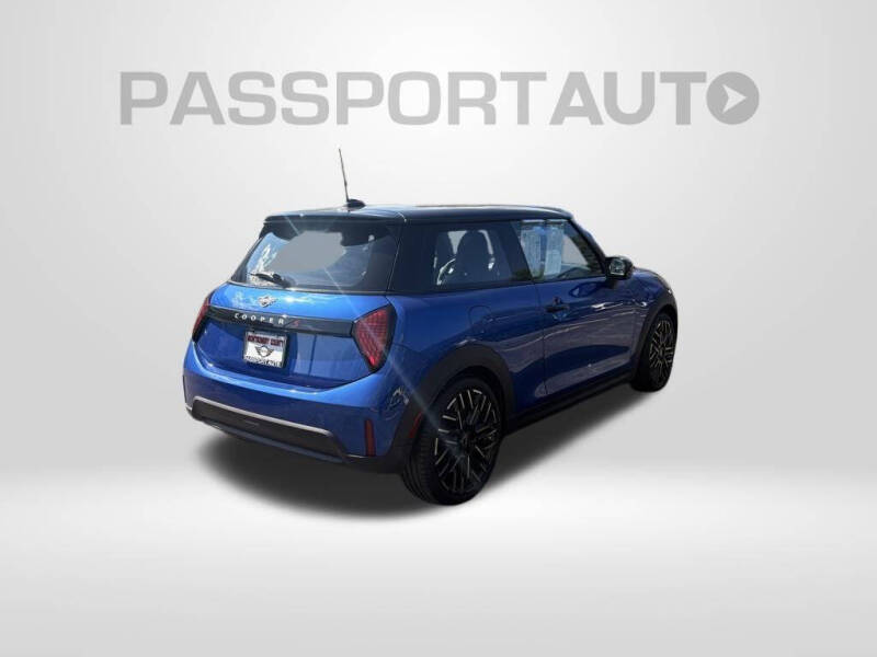 2025 MINI Hardtop 2 Door