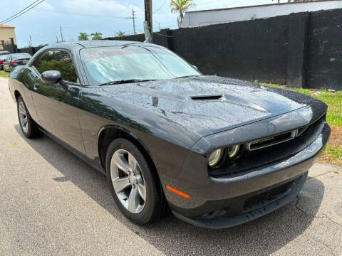 2019 Dodge Challenger SXT