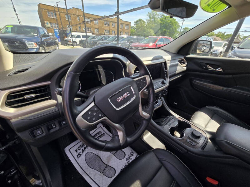 2021 GMC Acadia Denali