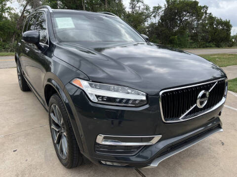 2017 Volvo XC90 T6 Momentum