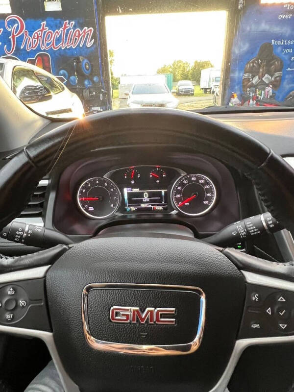 2018 GMC Acadia SLT-1