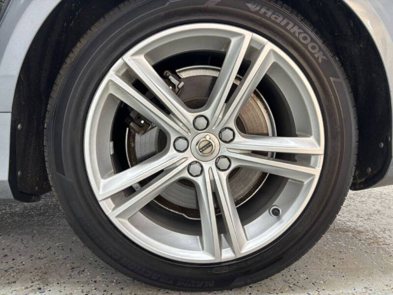 2018 Volvo S90 T5 Momentum