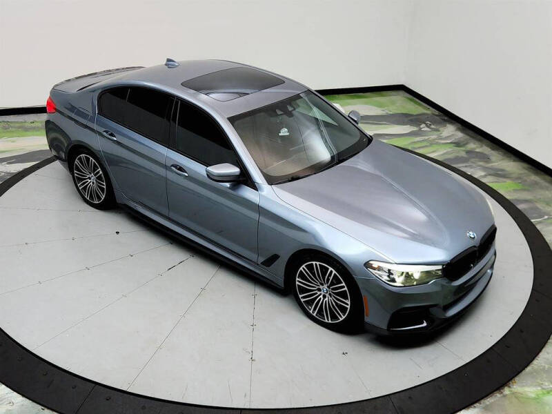 2019 BMW 5 Series 530i