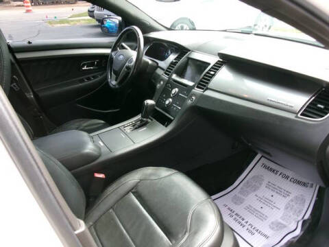 2013 Ford Taurus SEL