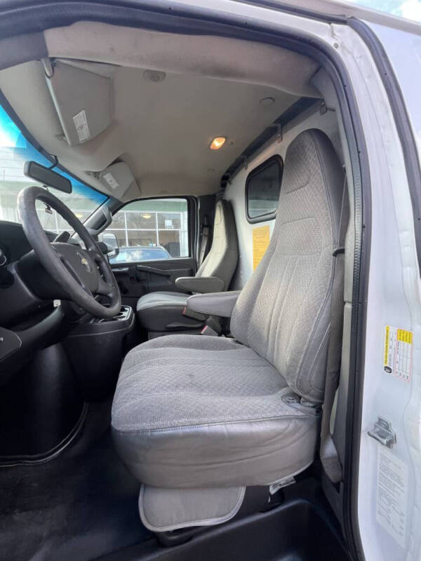 2018 Chevrolet Express 2500