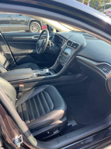 2019 Ford Fusion SEL