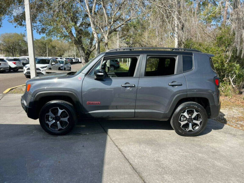 2022 Jeep Renegade Trailhawk