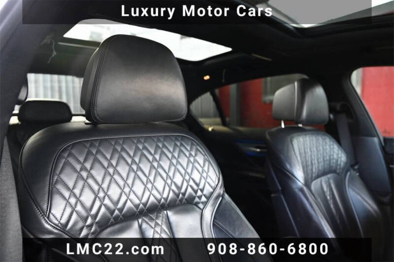 2021 BMW 7 Series 750i xDrive