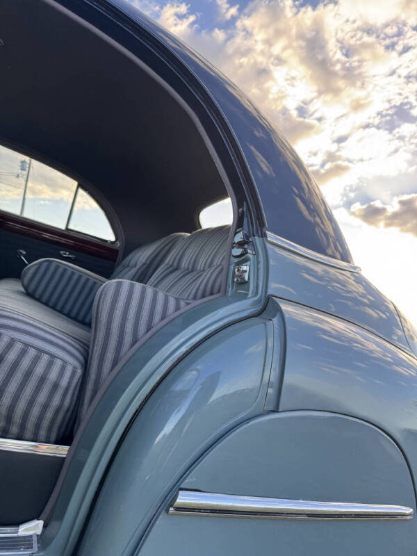 1946 Oldsmobile Ninety-Eight