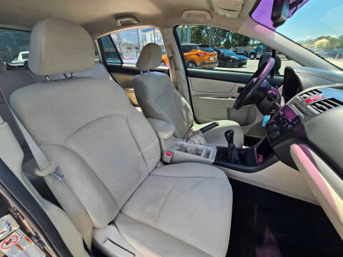 2012 Subaru Impreza 2.0i