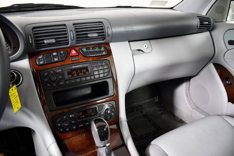 2003 Mercedes-Benz C-Class C 320