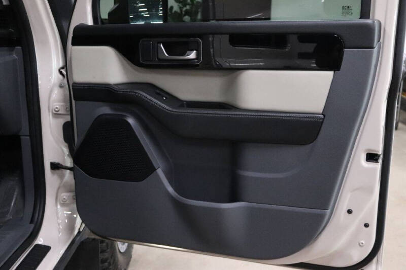 2024 Ineos Grenadier Trialmaster