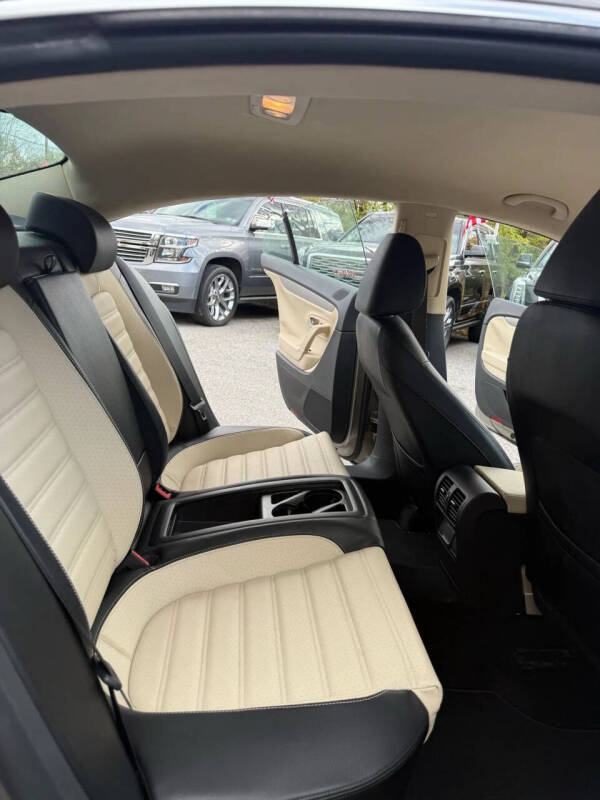 2009 Volkswagen CC Sport