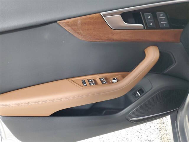 2022 Audi A5 Sportback quattro Premium Plus 40 TFSI