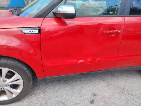 2014 Kia Soul +