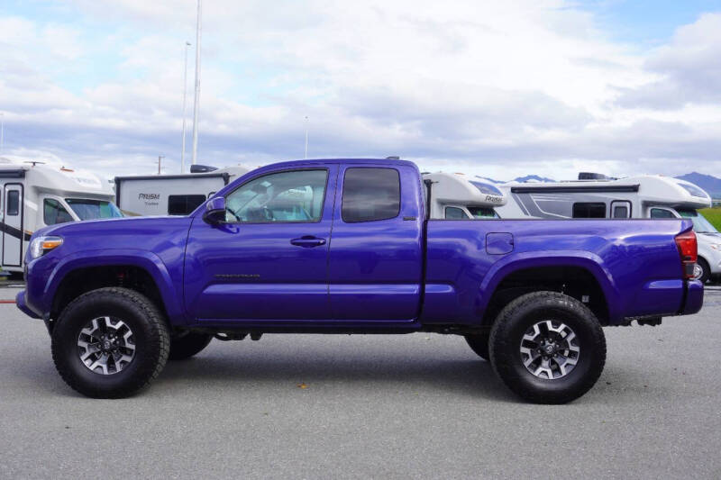 Used 2022 Toyota Tacoma SR5 with VIN 3TYSZ5AN4NT077405 for sale in Anchorage, AK