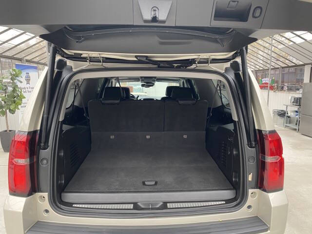 2015 Chevrolet Suburban LT